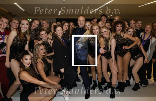Rotterdam 18 oktober 2024
Frans Bauer treedt voor de 52e keer in ahoy op . Hij tradt oa samen op met zijn zoons Christiaan Frans jr en Jan . Ook Mariska Bauer trad op met Patty Brard . Verder aanwezig Lee Towers Billy Dans Django Wagner Chantal janzen Amar  en Sieneke. Ook de moeder van Frans en moeder van mariska waren aanwezig en zaten op de eerste rij .