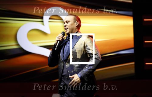 Rotterdam 18 oktober 2024
Frans Bauer treedt voor de 52e keer in ahoy op . Hij tradt oa samen op met zijn zoons Christiaan Frans jr en Jan . Ook Mariska Bauer trad op met Patty Brard . Verder aanwezig Lee Towers Billy Dans Django Wagner Chantal janzen Amar  en Sieneke. Ook de moeder van Frans en moeder van mariska waren aanwezig en zaten op de eerste rij .