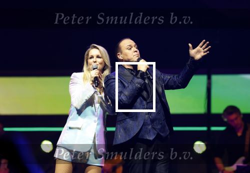 Rotterdam 18 oktober 2024
Frans Bauer treedt voor de 52e keer in ahoy op . Hij tradt oa samen op met zijn zoons Christiaan Frans jr en Jan . Ook Mariska Bauer trad op met Patty Brard . Verder aanwezig Lee Towers Billy Dans Django Wagner Chantal janzen Amar  en Sieneke. Ook de moeder van Frans en moeder van mariska waren aanwezig en zaten op de eerste rij .
