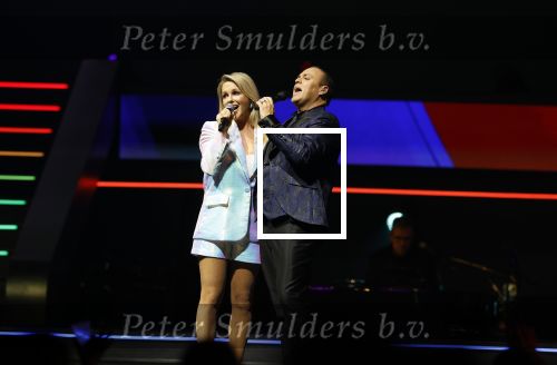 Rotterdam 18 oktober 2024
Frans Bauer treedt voor de 52e keer in ahoy op . Hij tradt oa samen op met zijn zoons Christiaan Frans jr en Jan . Ook Mariska Bauer trad op met Patty Brard . Verder aanwezig Lee Towers Billy Dans Django Wagner Chantal janzen Amar  en Sieneke. Ook de moeder van Frans en moeder van mariska waren aanwezig en zaten op de eerste rij .