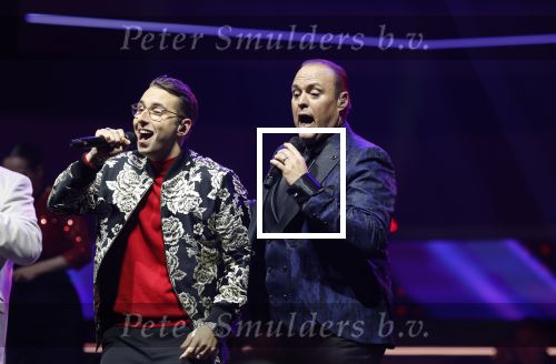 Rotterdam 18 oktober 2024
Frans Bauer treedt voor de 52e keer in ahoy op . Hij tradt oa samen op met zijn zoons Christiaan Frans jr en Jan . Ook Mariska Bauer trad op met Patty Brard . Verder aanwezig Lee Towers Billy Dans Django Wagner Chantal janzen Amar  en Sieneke. Ook de moeder van Frans en moeder van mariska waren aanwezig en zaten op de eerste rij .