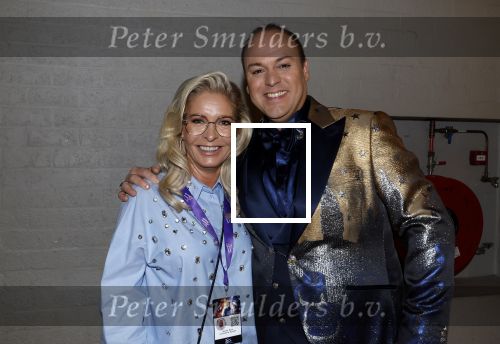 Rotterdam 18 oktober 2024
Frans Bauer treedt voor de 52e keer in ahoy op . Hij tradt oa samen op met zijn zoons Christiaan Frans jr en Jan . Ook Mariska Bauer trad op met Patty Brard . Verder aanwezig Lee Towers Billy Dans Django Wagner Chantal janzen Amar  en Sieneke. Ook de moeder van Frans en moeder van mariska waren aanwezig en zaten op de eerste rij .
