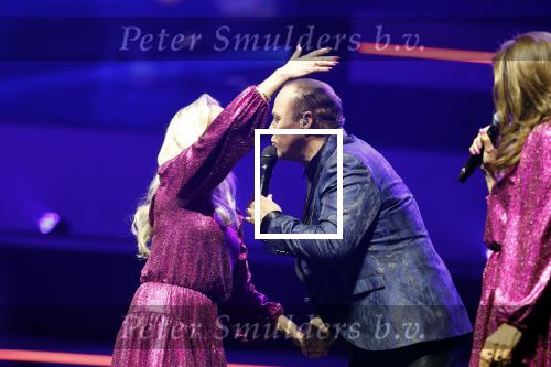 Rotterdam 18 oktober 2024
Frans Bauer treedt voor de 52e keer in ahoy op . Hij tradt oa samen op met zijn zoons Christiaan Frans jr en Jan . Ook Mariska Bauer trad op met Patty Brard . Verder aanwezig Lee Towers Billy Dans Django Wagner Chantal janzen Amar  en Sieneke. Ook de moeder van Frans en moeder van mariska waren aanwezig en zaten op de eerste rij .