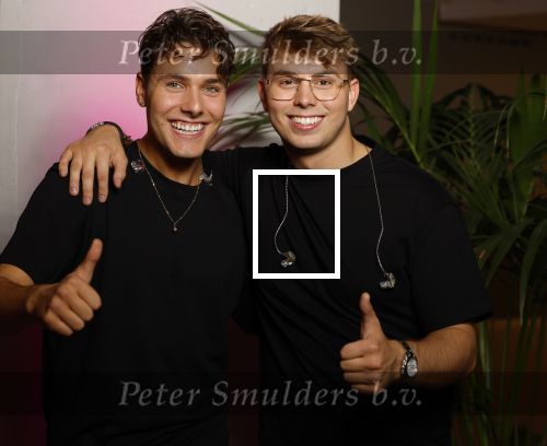 Rotterdam 18 oktober 2024
Frans Bauer treedt voor de 52e keer in ahoy op . Hij tradt oa samen op met zijn zoons Christiaan Frans jr en Jan . Ook Mariska Bauer trad op met Patty Brard . Verder aanwezig Lee Towers Billy Dans Django Wagner Chantal janzen Amar  en Sieneke. Ook de moeder van Frans en moeder van mariska waren aanwezig en zaten op de eerste rij .