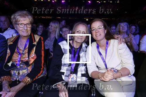 Rotterdam 18 oktober 2024
Frans Bauer treedt voor de 52e keer in ahoy op . Hij tradt oa samen op met zijn zoons Christiaan Frans jr en Jan . Ook Mariska Bauer trad op met Patty Brard . Verder aanwezig Lee Towers Billy Dans Django Wagner Chantal janzen Amar  en Sieneke. Ook de moeder van Frans en moeder van mariska waren aanwezig en zaten op de eerste rij .