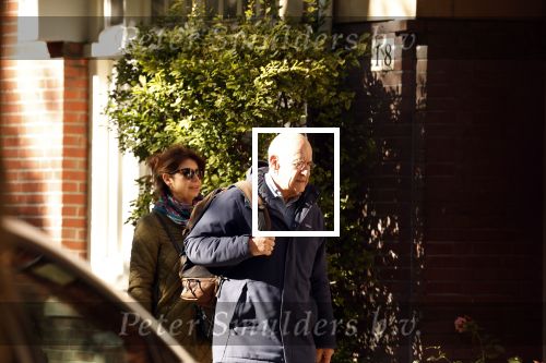 Amsterdam 4 oktober 2024
Frits Spits met zijn nieuwe vriendin in Amsterdam zuid.