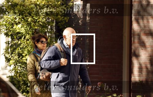Amsterdam 4 oktober 2024
Frits Spits met zijn nieuwe vriendin in Amsterdam zuid.