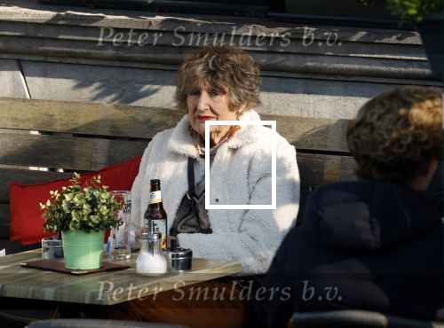 Amsterdam 3 oktober 2024
Hedy d Ancona geniet van het zonnetje op terras in Amsterdam .