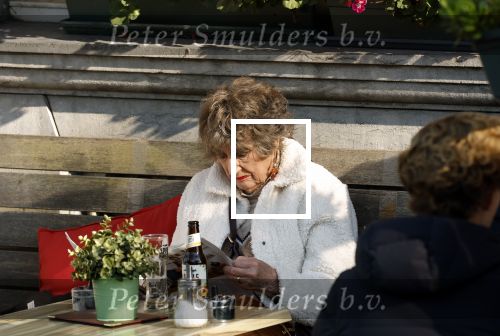 Amsterdam 3 oktober 2024
Hedy d Ancona geniet van het zonnetje op terras in Amsterdam .