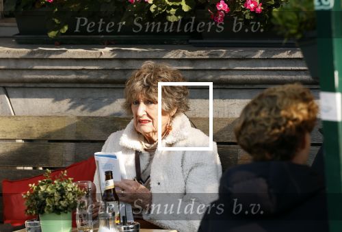 Amsterdam 3 oktober 2024
Hedy d Ancona geniet van het zonnetje op terras in Amsterdam .