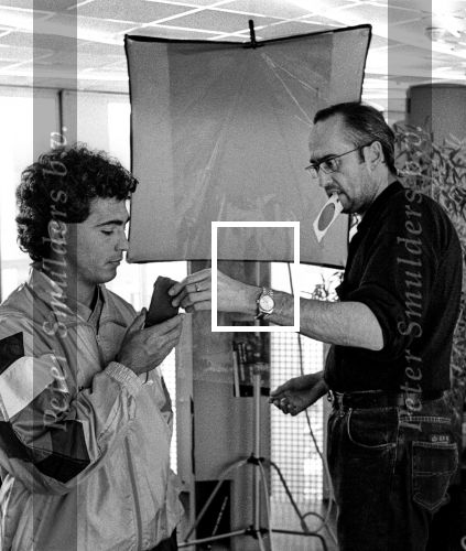 Rosmalen, 28 augustus 1989
Studiofotograaf Herman de Winter met een sessie met PSV Voetballer Romario bij het huis van de Toekomst