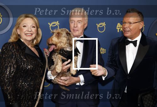Amsterdam 17 oktober 2024
Het televizierring gala 2024  in carre . Andre v Duin won een Oeuvre ring . Hij kwam samen met vriend Fernando en Janny v d Heijden en haar hondje Nhaan