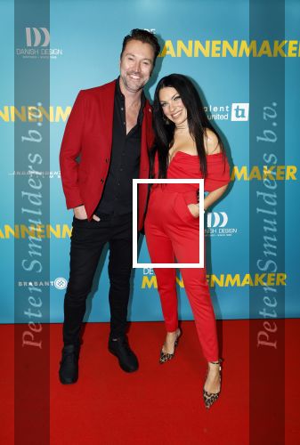 Amsterdam 14 oktober 2024
Premiere de Mannenmaker in Tuschinski met in de hoofdrollen oa Katja Schuurman Eva v d Wijdeven Leo Alkemade Georgina Verbaan Melissas Drost Huub Smit Yasmin Karssing en Rene Watzema . Jill Helena kwam met Robin Pors