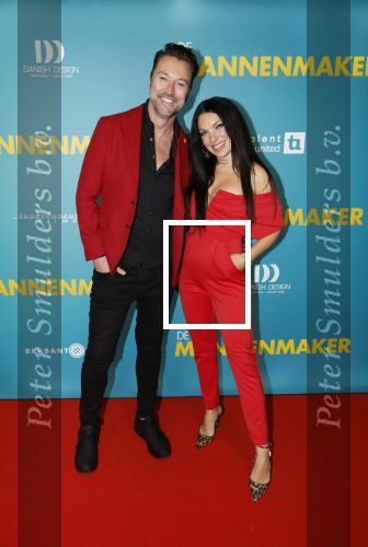 Amsterdam 14 oktober 2024
Premiere de Mannenmaker in Tuschinski met in de hoofdrollen oa Katja Schuurman Eva v d Wijdeven Leo Alkemade Georgina Verbaan Melissas Drost Huub Smit Yasmin Karssing en Rene Watzema . Jill Helena kwam met Robin Pors