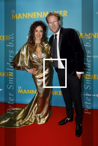Amsterdam 14 oktober 2024
Premiere de Mannenmaker in Tuschinski met in de hoofdrollen oa Katja Schuurman Eva v d Wijdeven Leo Alkemade Georgina Verbaan Melissas Drost Huub Smit Yasmin Karssing en Rene Watzema .