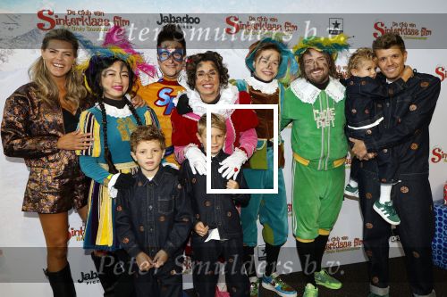 Utrecht 13 oktober 2024
Premiere de club van sinterklaas in Utrecht. Kim Kotter en Jaap Reesema en hun kinderen