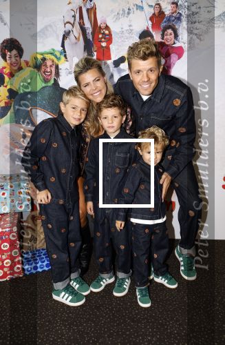 Utrecht 13 oktober 2024
Premiere de club van sinterklaas in Utrecht. Kim Kotter en Jaap Reesema en hun kinderen