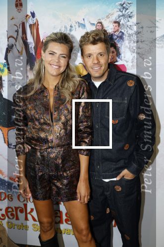 Utrecht 13 oktober 2024
Premiere de club van sinterklaas in Utrecht. Kim Kotter en Jaap Reesema en hun kinderen