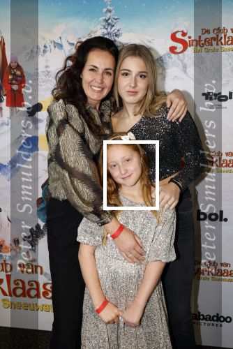 Utrecht 13 oktober 2024
Premiere de club van sinterklaas in Utrecht. Kirsten Schilder kwam met haar dochters en een vriendinnetje