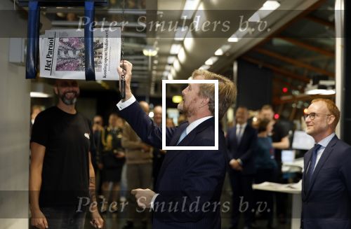 Amsterdam 10 oktober 2024
Koning Willem Alexander opent het HQ van DPG Media / Mediavaert . Aanwezig namend de GPD Christian v Thillo ( Executive Chairman van DPG Media ) en Erik Roddenhof (CEO DPG Media ).