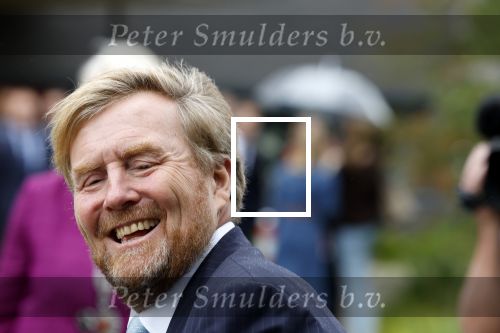 Amsterdam 10 oktober 2024
Koning Willem Alexander opent het HQ van DPG Media / Mediavaert . Aanwezig namend de GPD Christian v Thillo ( Executive Chairman van DPG Media ) en Erik Roddenhof (CEO DPG Media ).
