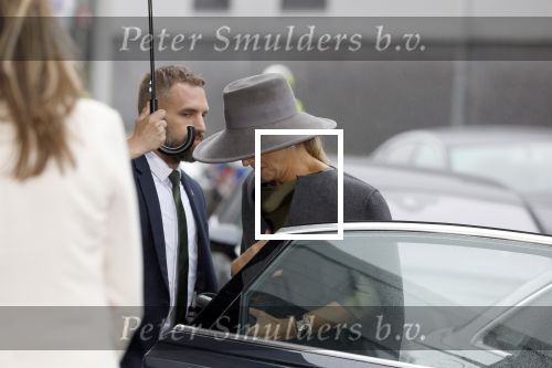Amsterdam 1 oktober 2024
Koningin Maxima arriveert in haar Audi A8 bij de nationale Ballet acadamy ..De koningin opent het nieuwe gebouw van de internationale opleiding op het gebied van klassieke academische dans