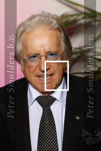 Rotterdam 18 oktober 2024
Frans Bauer treedt voor de 52e keer in ahoy op . Hij tradt oa samen op met zijn zoons Christiaan Frans jr en Jan . Ook Mariska Bauer trad op met Patty Brard . Verder aanwezig Lee Towers Billy Dans Django Wagner Chantal janzen Amar  en Sieneke. Ook de moeder van Frans en moeder van mariska waren aanwezig en zaten op de eerste rij . Lee Towers met zoon Peter en Ludo Voeten