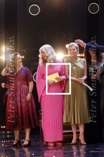 Amsterdam 17 oktober 2024
Het televizierring gala 2024  in carre . De gooische vrouwen Linda de Mol Susan Visser Lies Visschedijk en Tjitske Reidinga