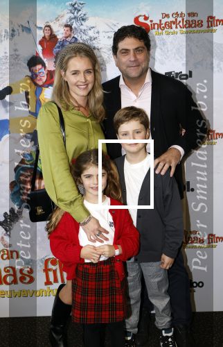 Utrecht 13 oktober 2024
Premiere de club van sinterklaas in Utrecht. Liza Sips met man Ralph Manheim en hun kinderen