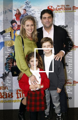 Utrecht 13 oktober 2024
Premiere de club van sinterklaas in Utrecht. Liza Sips met man Ralph Manheim en hun kinderen