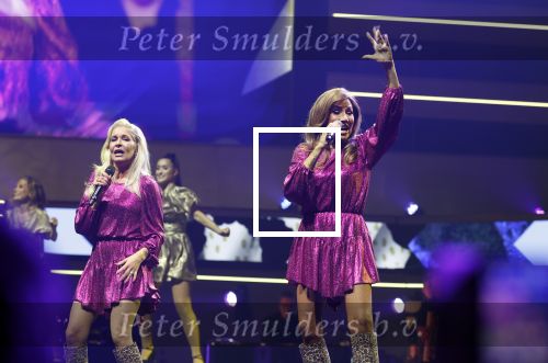 Rotterdam 18 oktober 2024
Frans Bauer treedt voor de 52e keer in ahoy op . Hij tradt oa samen op met zijn zoons Christiaan Frans jr en Jan . Ook Mariska Bauer trad op met Patty Brard . Verder aanwezig Lee Towers Billy Dans Django Wagner Chantal janzen Amar  en Sieneke. Ook de moeder van Frans en moeder van mariska waren aanwezig en zaten op de eerste rij .