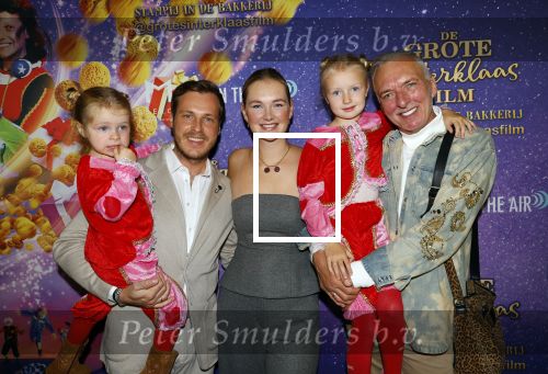 Amsterdam 19 oktober 2024
Premiere de grote Sinterklaasfilm in Tuschinski. Martien Meiland kwam met Maxime Meiland Leroy Molkenboer boer en hun kinderen