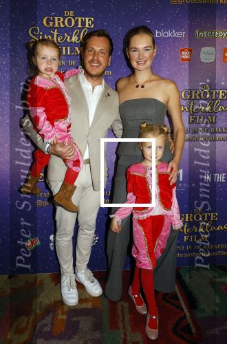 Amsterdam 19 oktober 2024
Premiere de grote Sinterklaasfilm in Tuschinski. Martien Meiland kwam met Maxime Meiland Leroy Molkenboer boer en hun kinderen