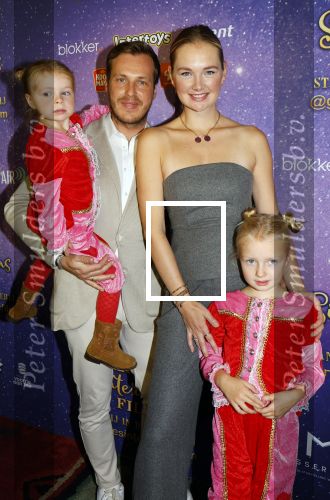 Amsterdam 19 oktober 2024
Premiere de grote Sinterklaasfilm in Tuschinski. Martien Meiland kwam met Maxime Meiland Leroy Molkenboer boer en hun kinderen