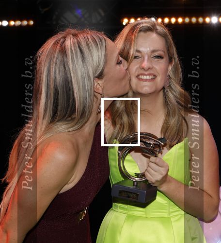 Amsterdam 17 oktober 2024
Het televizierring gala 2024  in carre . Merel Ek kwam met Heleen Hendriks Noa Vahle en Sam Haegens