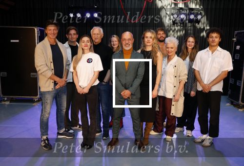 Amsterdam 15 oktober 2024
Presentatie murder on the nile met in de hoofdrollen  Stanley Burleson, Wilbert Gieske/Rick Engelkes, Anne de Blok, Doris Baaten, Sjoerd Spruijt, Jeske Van de Staak, Alexander Schuitema, Julia Lammerts, Lotte van der Made en Silyan el Kattabi.