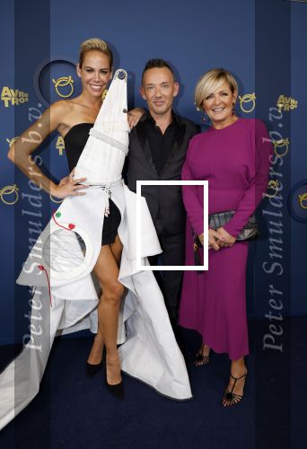 Amsterdam 17 oktober 2024
Het televizierring gala 2024  in carre . Nicolette Kluijver en Arjan Voer ern Caroline Tensen