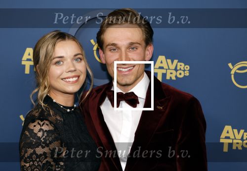 Amsterdam 17 oktober 2024
Het televizierring gala 2024  in carre . Oos Kesbeke met vrouw zoons en schoondochter
