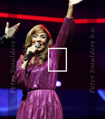 Rotterdam 18 oktober 2024
Frans Bauer treedt voor de 52e keer in ahoy op . Hij tradt oa samen op met zijn zoons Christiaan Frans jr en Jan . Ook Mariska Bauer trad op met Patty Brard . Verder aanwezig Lee Towers Billy Dans Django Wagner Chantal janzen Amar  en Sieneke. Ook de moeder van Frans en moeder van mariska waren aanwezig en zaten op de eerste rij .