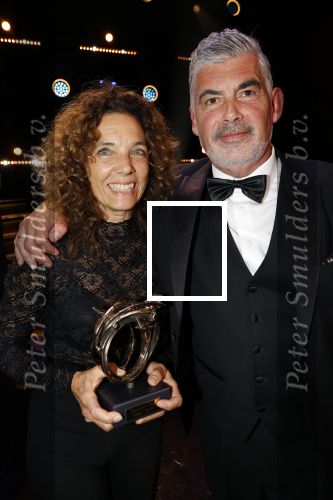 Amsterdam 17 oktober 2024
Het televizierring gala 2024  in carre . Paula v d Oest met Rob Oudkerk