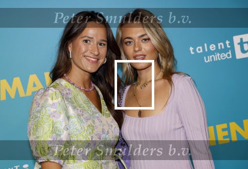 Amsterdam 14 oktober 2024
Premiere de Mannenmaker in Tuschinski met in de hoofdrollen oa Katja Schuurman Eva v d Wijdeven Leo Alkemade Georgina Verbaan Melissas Drost Huub Smit Yasmin Karssing en Rene Watzema . Perle Hagesteijn en Guusje Willemse