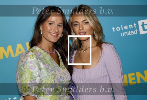 Amsterdam 14 oktober 2024
Premiere de Mannenmaker in Tuschinski met in de hoofdrollen oa Katja Schuurman Eva v d Wijdeven Leo Alkemade Georgina Verbaan Melissas Drost Huub Smit Yasmin Karssing en Rene Watzema . Perle Hagesteijn en Guusje Willemse