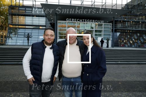 Utrecht 15 oktober 2024
Peter Gillis en zijn vriendin Wendy v Hout bij de rechtbank van Utrecht waar Wendy een rechtszaak heeft met haar ex die filpjes van haar online heeft gezet . Ook Mark Gillis was aanwezig . Haar ex partner kwam niet opdagen .