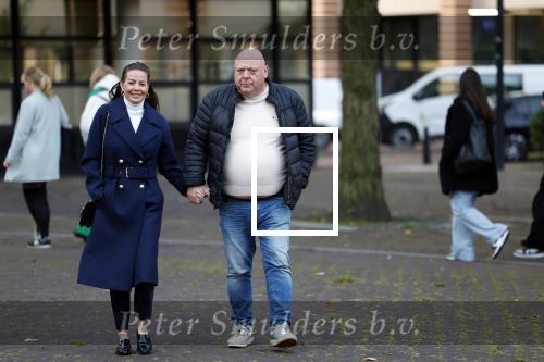 Utrecht 15 oktober 2024
Peter Gillis en zijn vriendin Wendy v Hout bij de rechtbank van Utrecht waar Wendy een rechtszaak heeft met haar ex die filpjes van haar online heeft gezet . Ook Mark Gillis was aanwezig . Haar ex partner kwam niet opdagen .