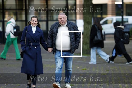 Utrecht 15 oktober 2024
Peter Gillis en zijn vriendin Wendy v Hout bij de rechtbank van Utrecht waar Wendy een rechtszaak heeft met haar ex die filpjes van haar online heeft gezet . Ook Mark Gillis was aanwezig . Haar ex partner kwam niet opdagen .
