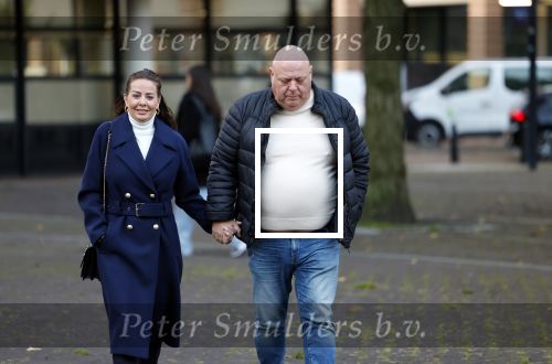 Utrecht 15 oktober 2024
Peter Gillis en zijn vriendin Wendy v Hout bij de rechtbank van Utrecht waar Wendy een rechtszaak heeft met haar ex die filpjes van haar online heeft gezet . Ook Mark Gillis was aanwezig . Haar ex partner kwam niet opdagen .