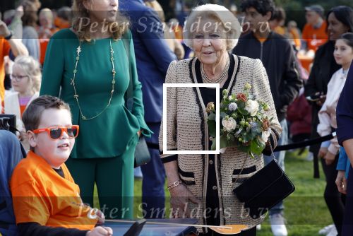 Soestdijk 5 oktober 2024
Prinses Beatrix bij wandeltocht voor het Beatrix Spierfonds op Paleis Soestdijk.