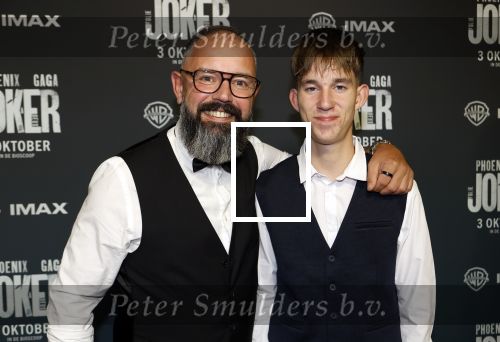 Amsterdam 1 oktober 2024
Premiere the Joker in pathe Arena. ramon Brugman met zoon