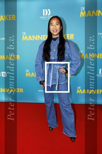 Amsterdam 14 oktober 2024
Premiere de Mannenmaker in Tuschinski met in de hoofdrollen oa Katja Schuurman Eva v d Wijdeven Leo Alkemade Georgina Verbaan Melissas Drost Huub Smit Yasmin Karssing en Rene Watzema . Roosmarijn Wind