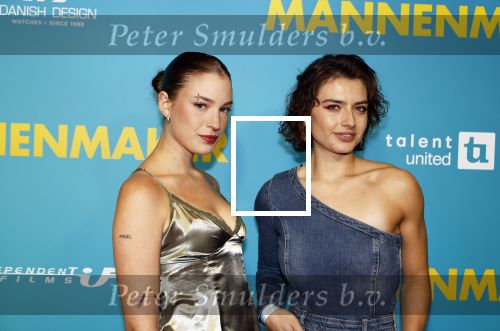 Amsterdam 14 oktober 2024
Premiere de Mannenmaker in Tuschinski met in de hoofdrollen oa Katja Schuurman Eva v d Wijdeven Leo Alkemade Georgina Verbaan Melissas Drost Huub Smit Yasmin Karssing en Rene Watzema . Sophie Bouquet